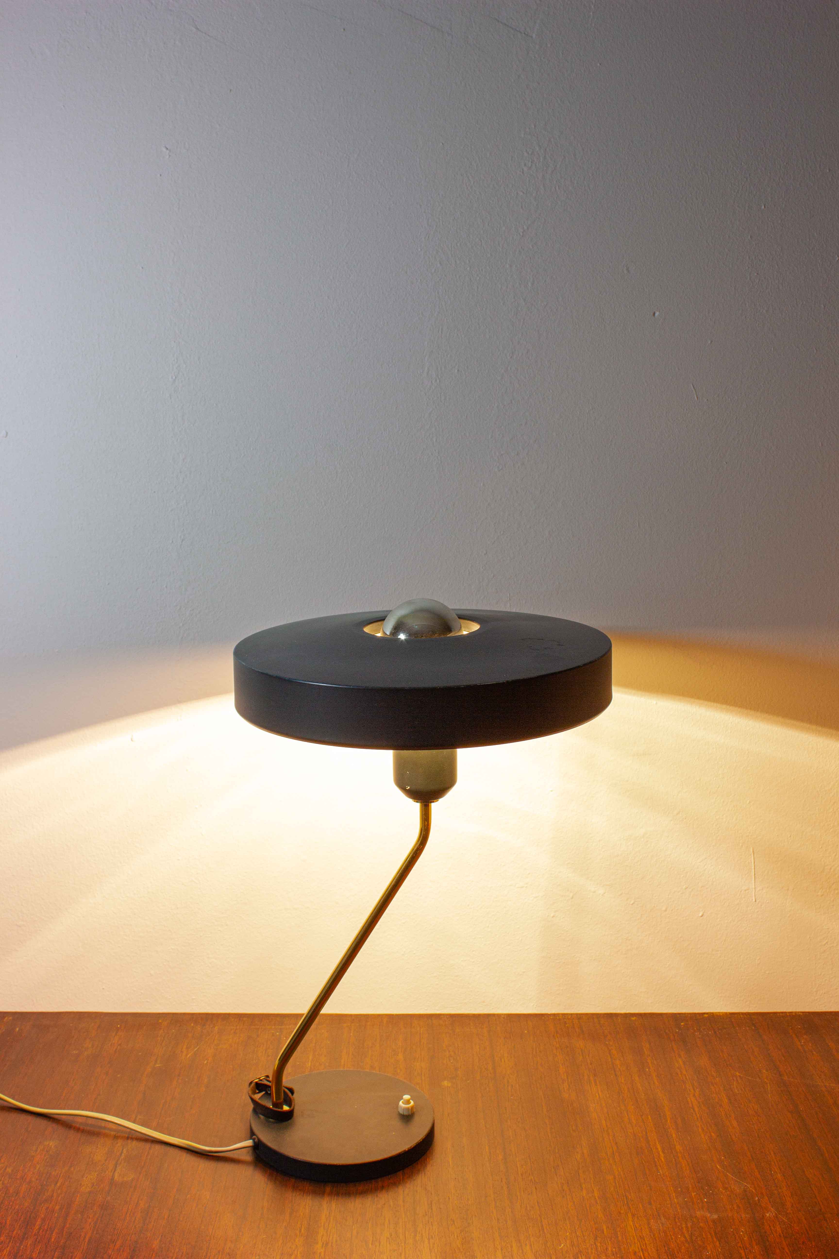 Lampe de bureau Romeo par Louis Kalff