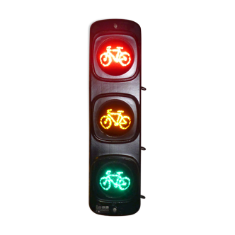 Bicycle traffic light