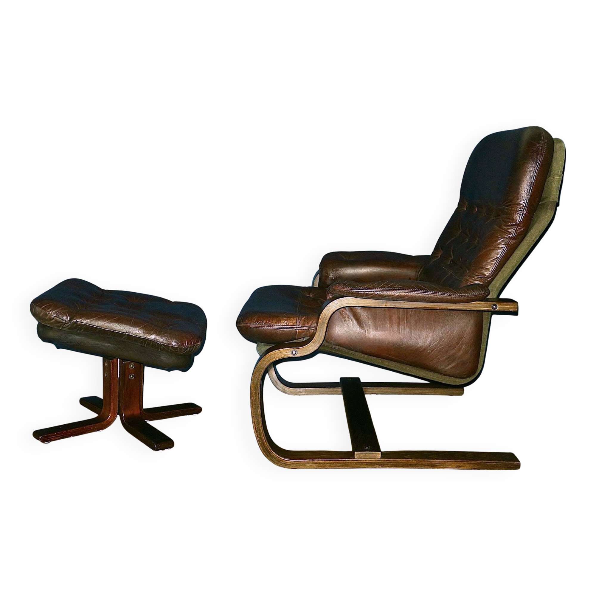 Scandinavian bentwood cantilever leather lounge chair with footrest, 1960s