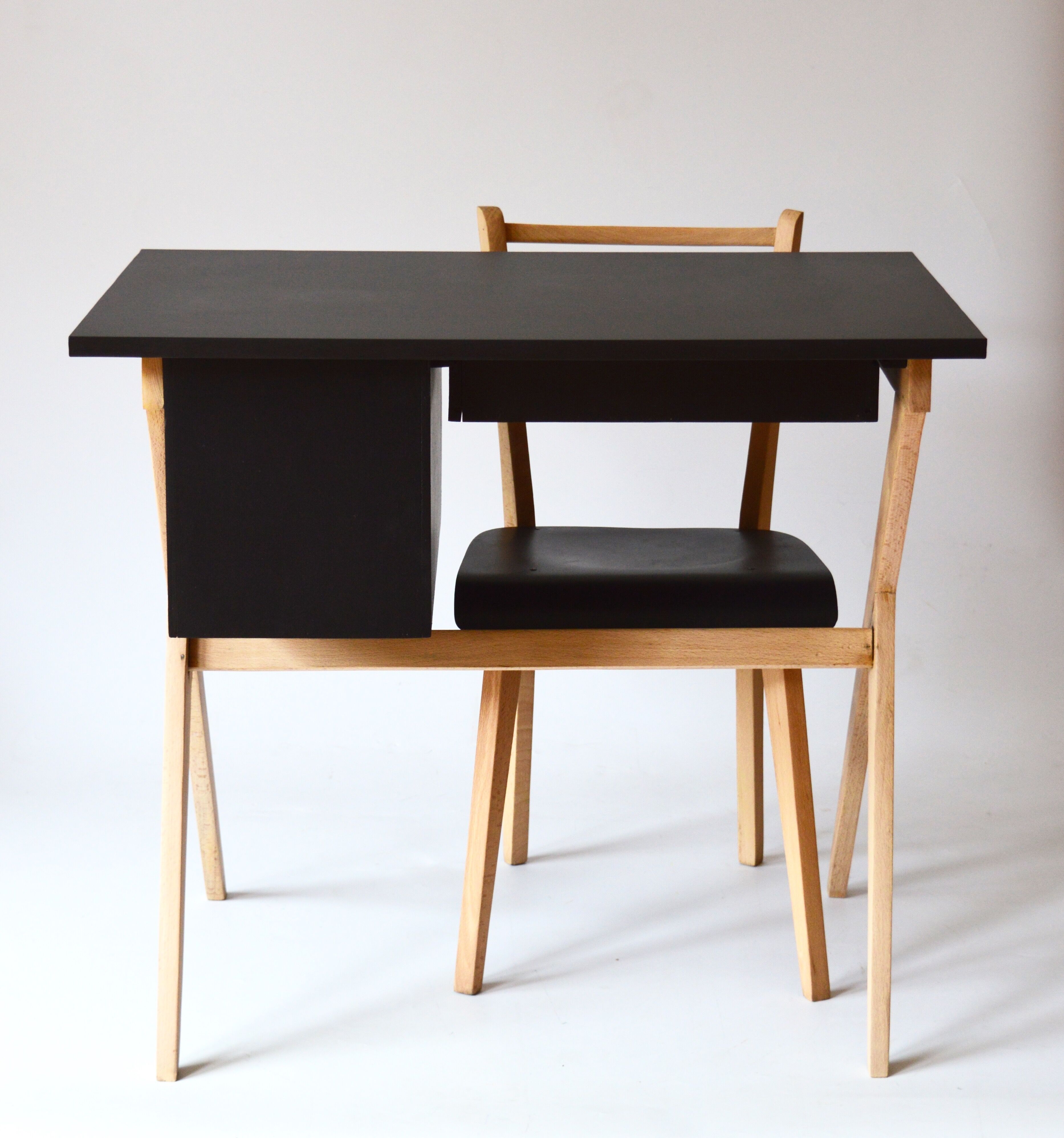 child's desk and chair