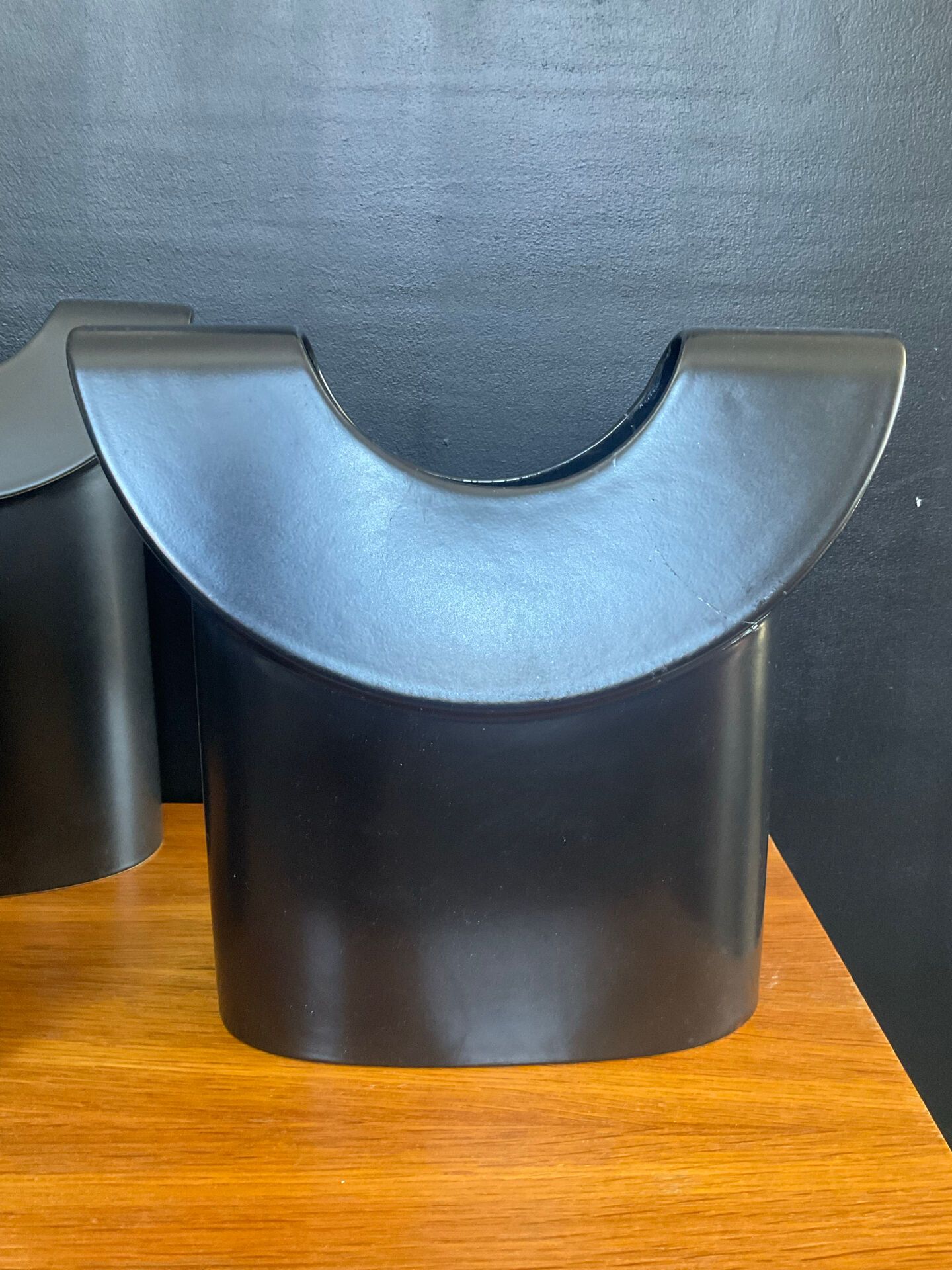 Trio de vases design par Paulus Van Leeuwen
