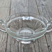 Coupe, Coupe à fruits en verre de style Val Saint Lambert