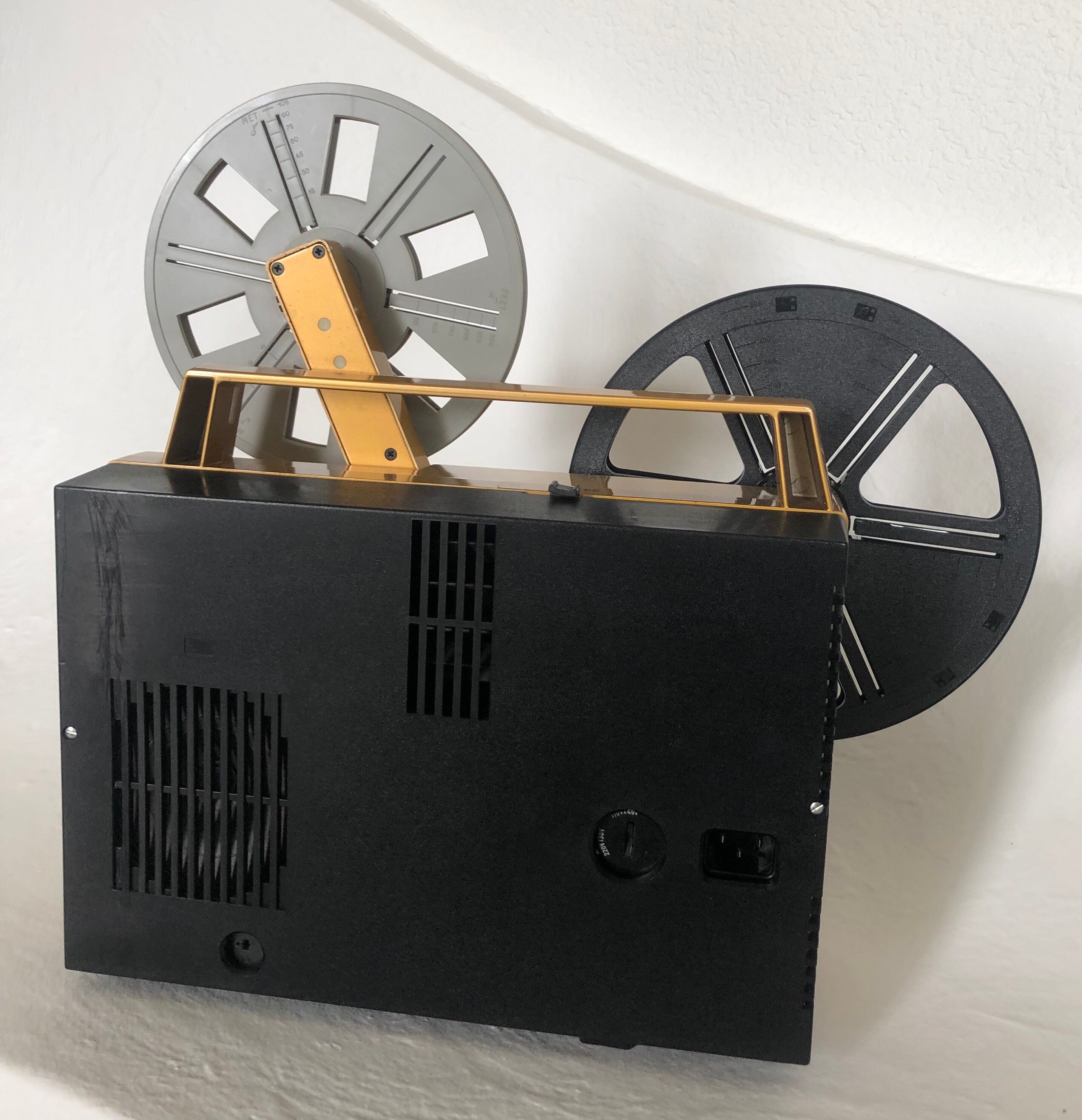 Super 8 Heliolux S-160 projector