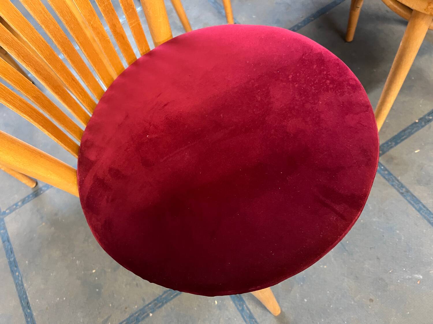 Set of 6 bistro chairs