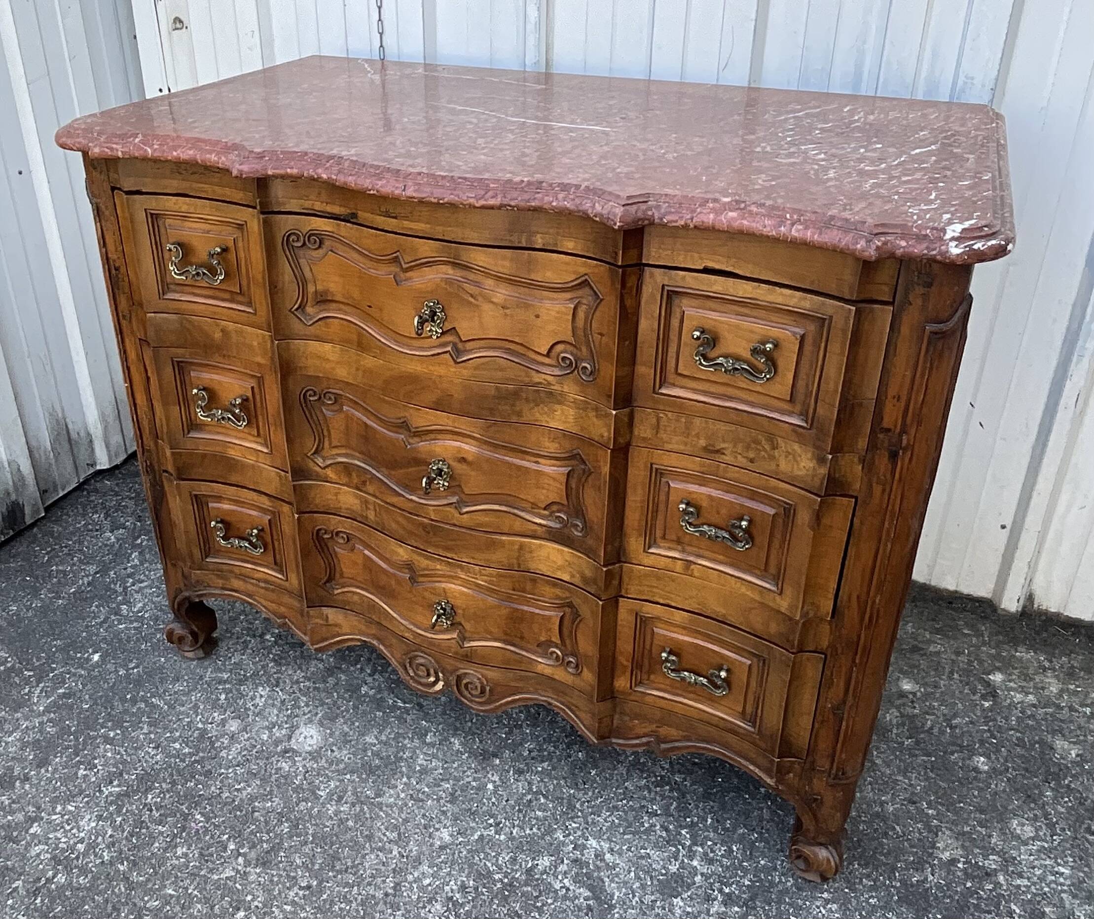 Louis XV Style Walnut Eel Chest of Drawers, Early 19th Century