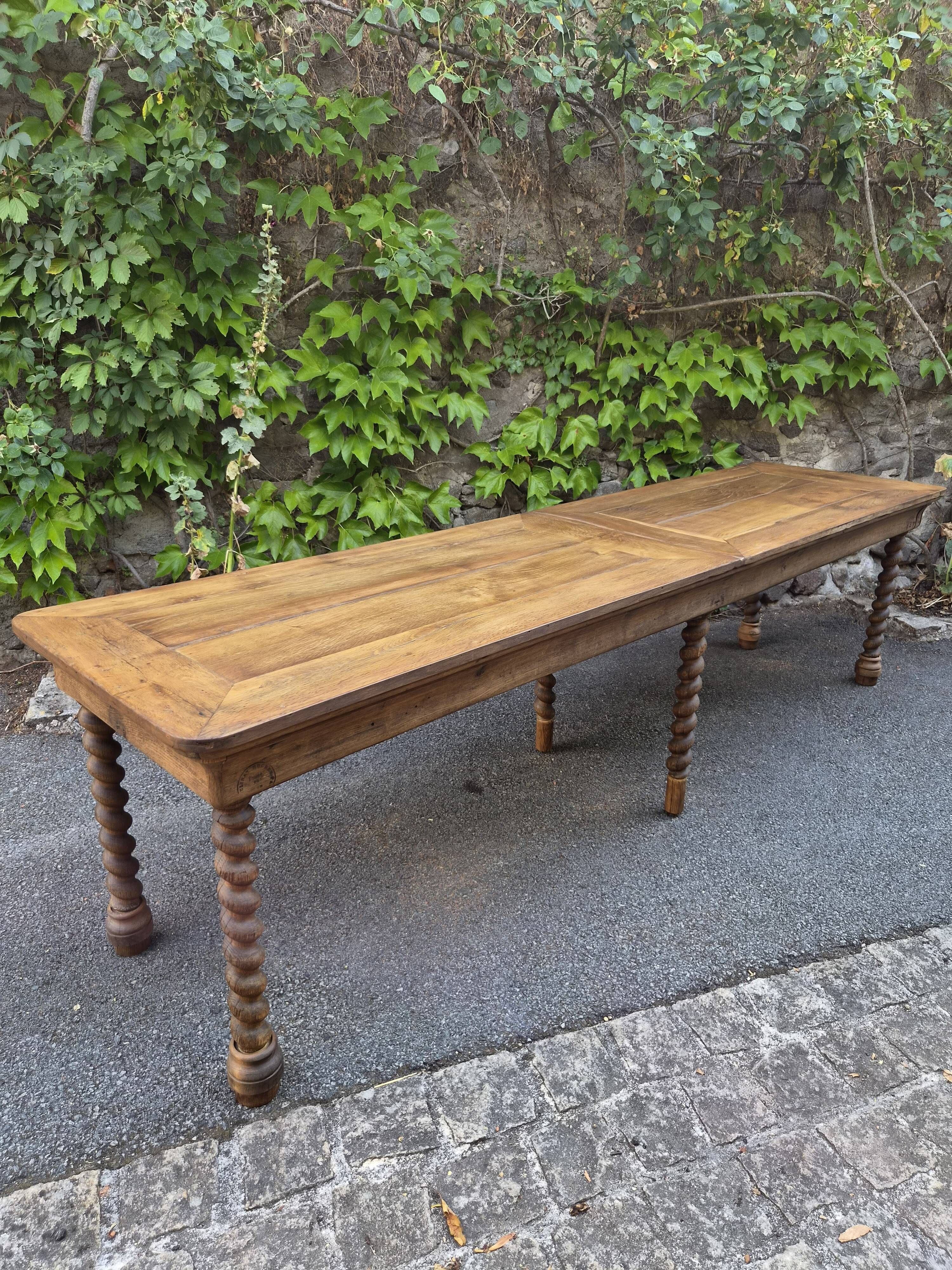 Antique French draper's table in oak, shop counter, work table, 6 feet, circa 1750–1850.