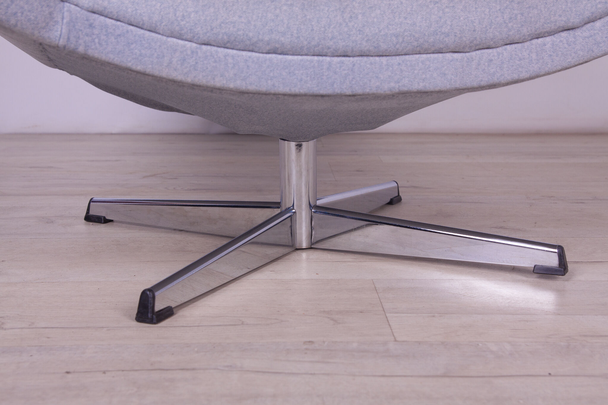 Swedish sofa and Two Armchairs Capri by Johannes Andersen for Trensum, 1960s