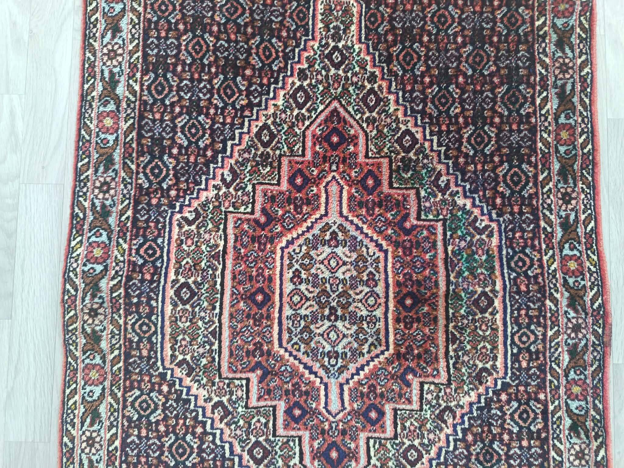 Handmade Senneh Persian carpet