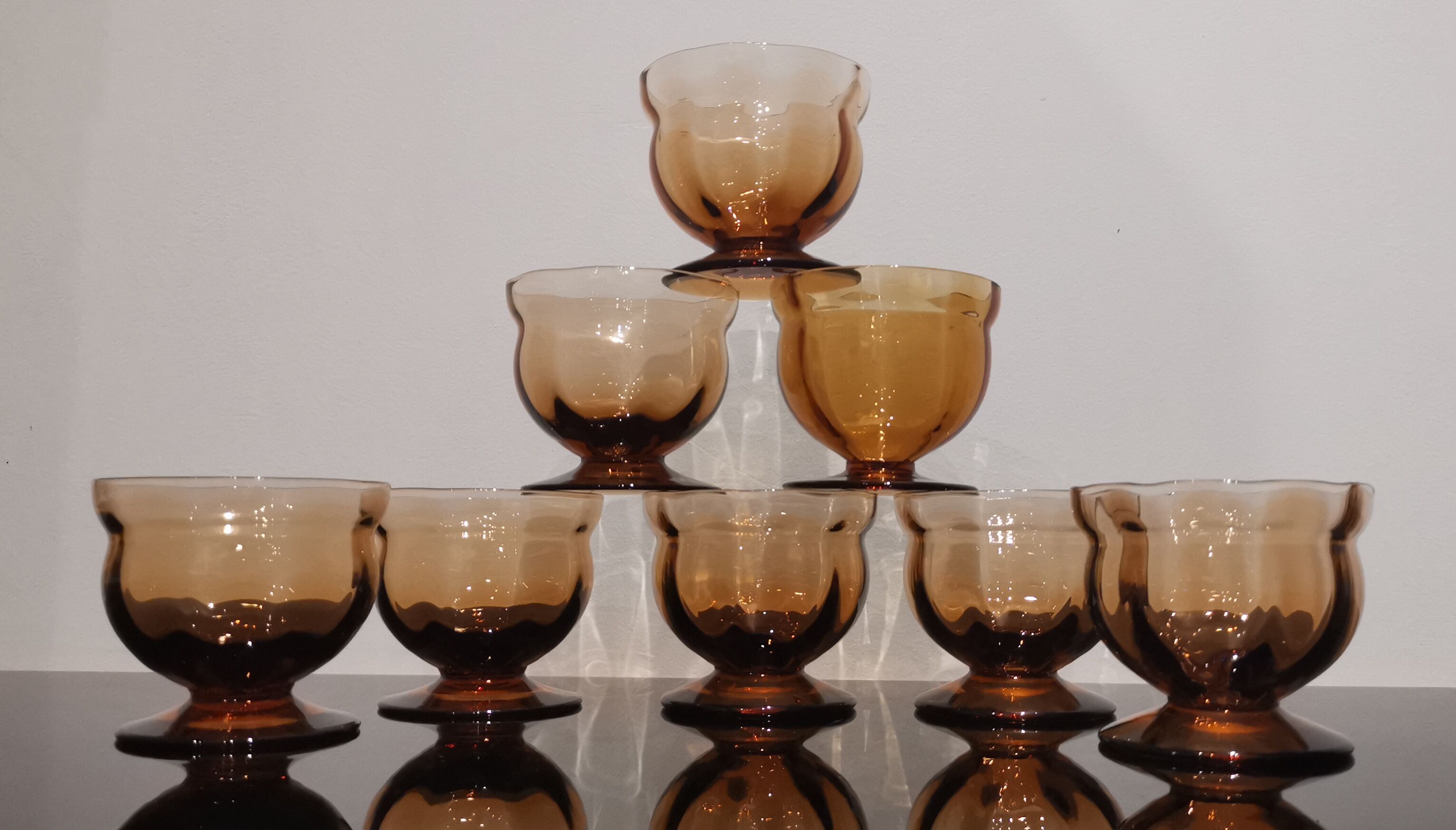 Set of 8 old vintage 70's amber brown cut glass glasses