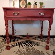 Table d'appoint ou console en bois terracotta avec tiroir