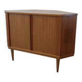 Teak veneer corner bar