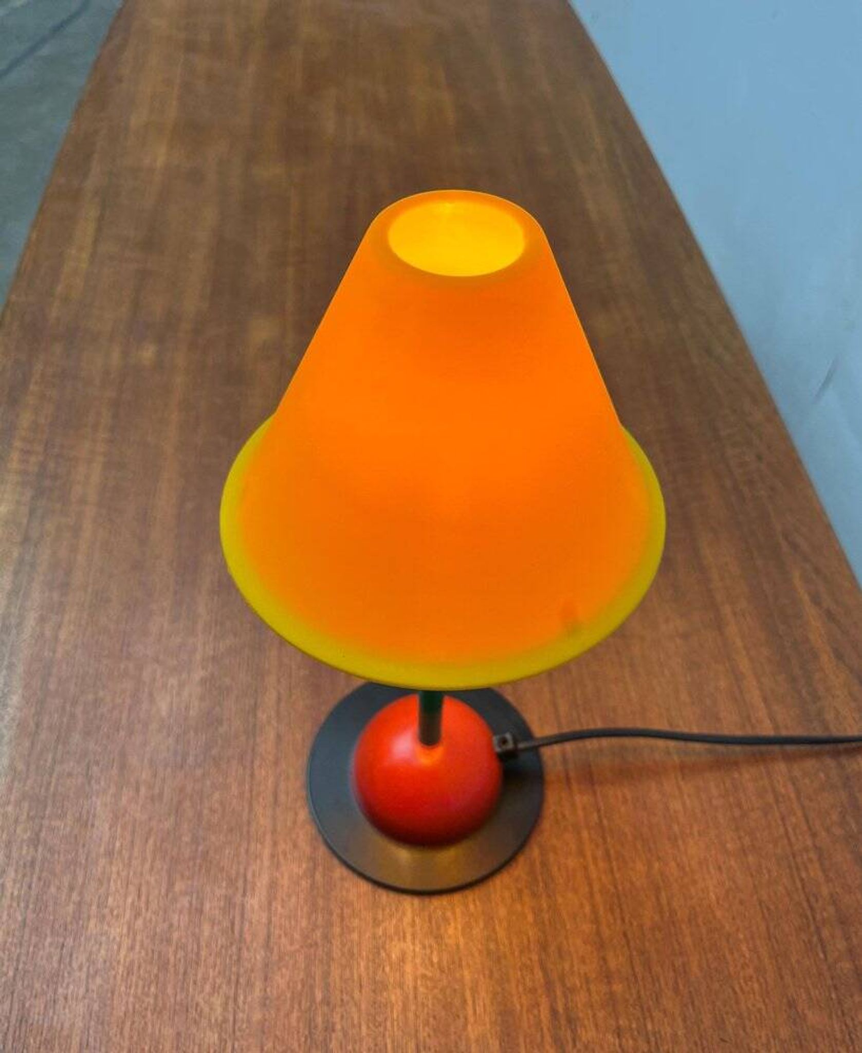 Lampe de table postmoderne d'Ikea, Italie, années 1980