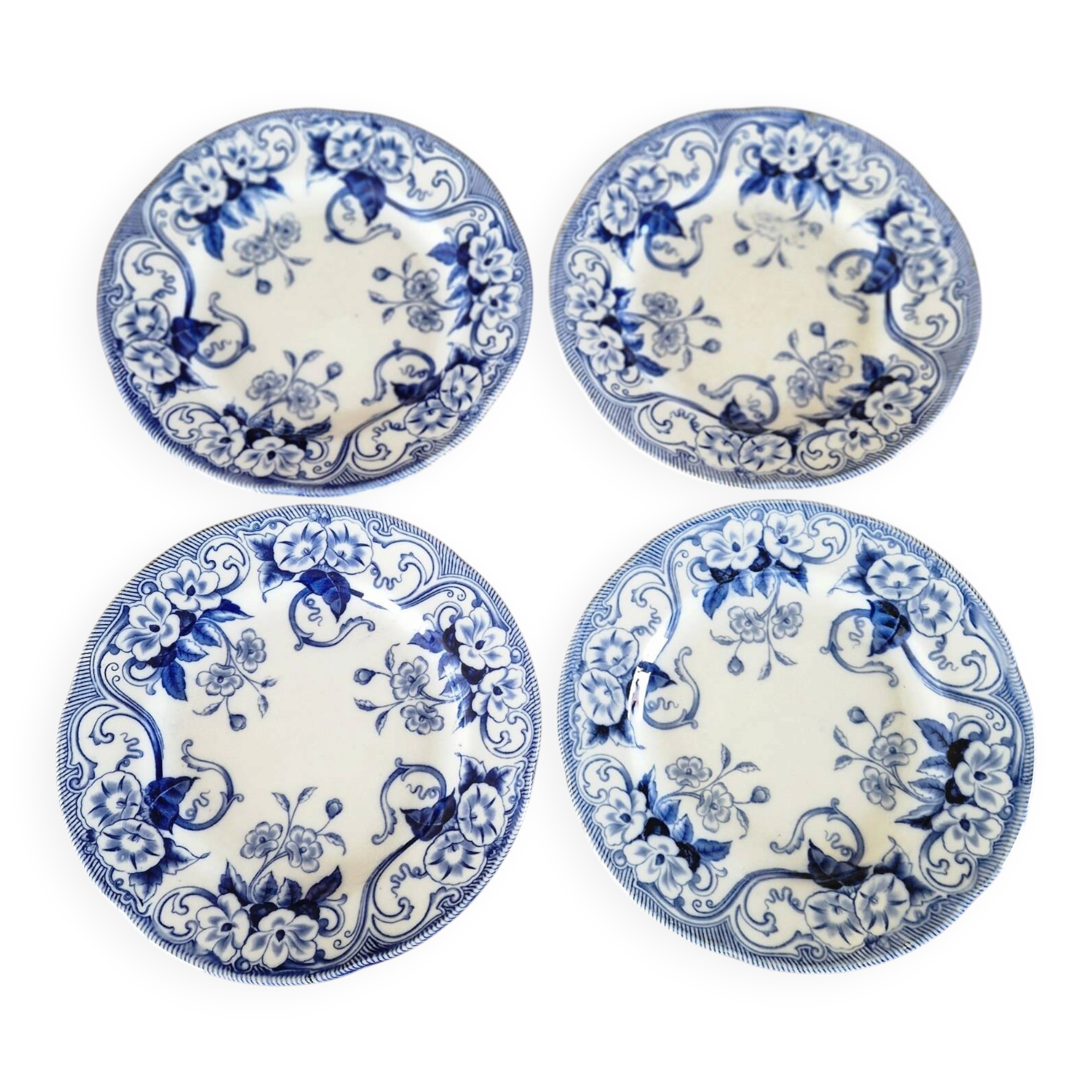 Set of 4 flat plates Creil & Montereau model Flora