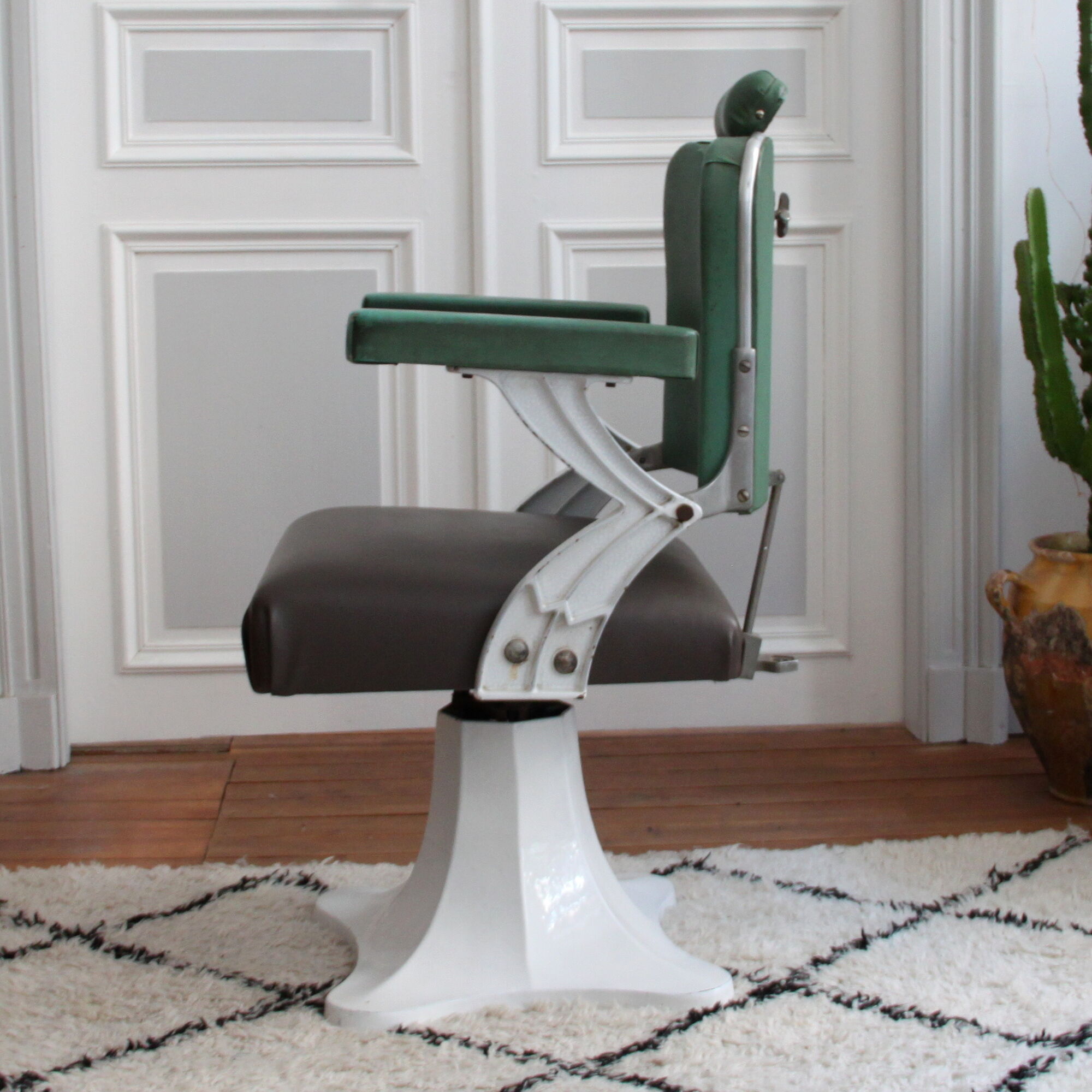 Fauteuil barbier coiffeur années 50's