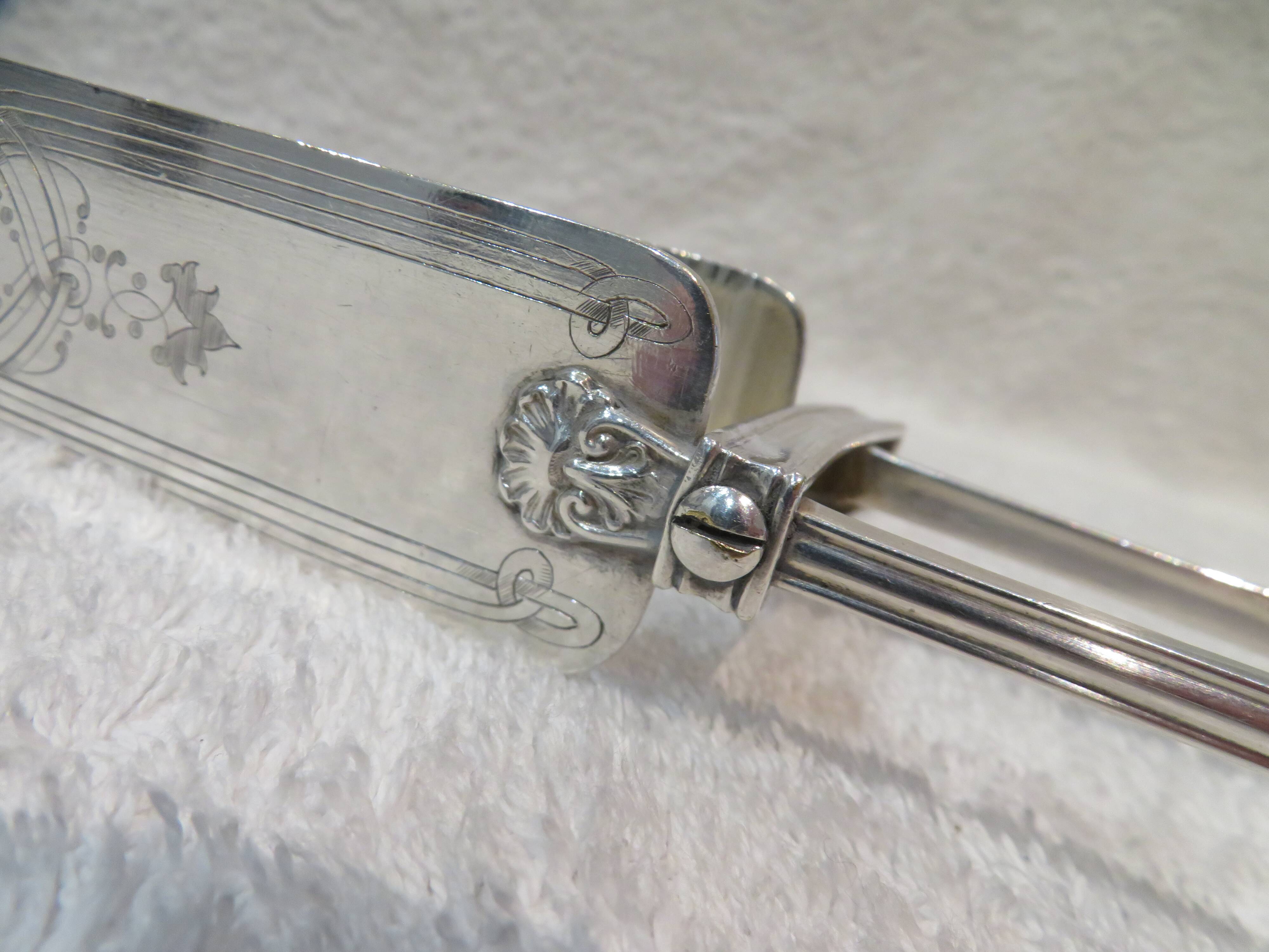 Silver-plated asparagus tongs, goldsmith Trouret Louis XV style, 25.7cm
