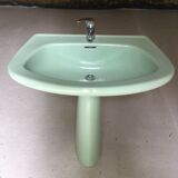 Old vintage sink year 70