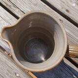 Berry sandstone pitcher