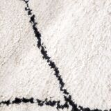 Moroccan Berber carpet Beni Ouarain ecru with black patterns 3.13x1.99m