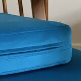 Ensemble de deux fauteuils vintage, revêtement en velours bleu, Pologne, 1960
