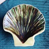 St-Clement shell-shaped butter dish and knife