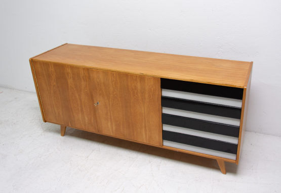 Mid-century modernist sideboard no. u-460 by Jiří Jiroutek, czechoslovakia