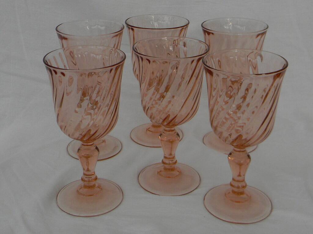 Set of 6 LUMINARC glass water glasses. Rosaline model.