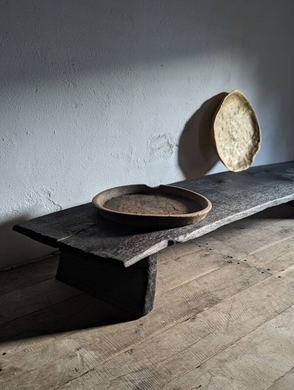 Table basse en chêne brûlé