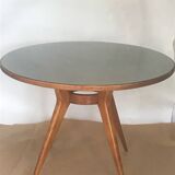 Round table
