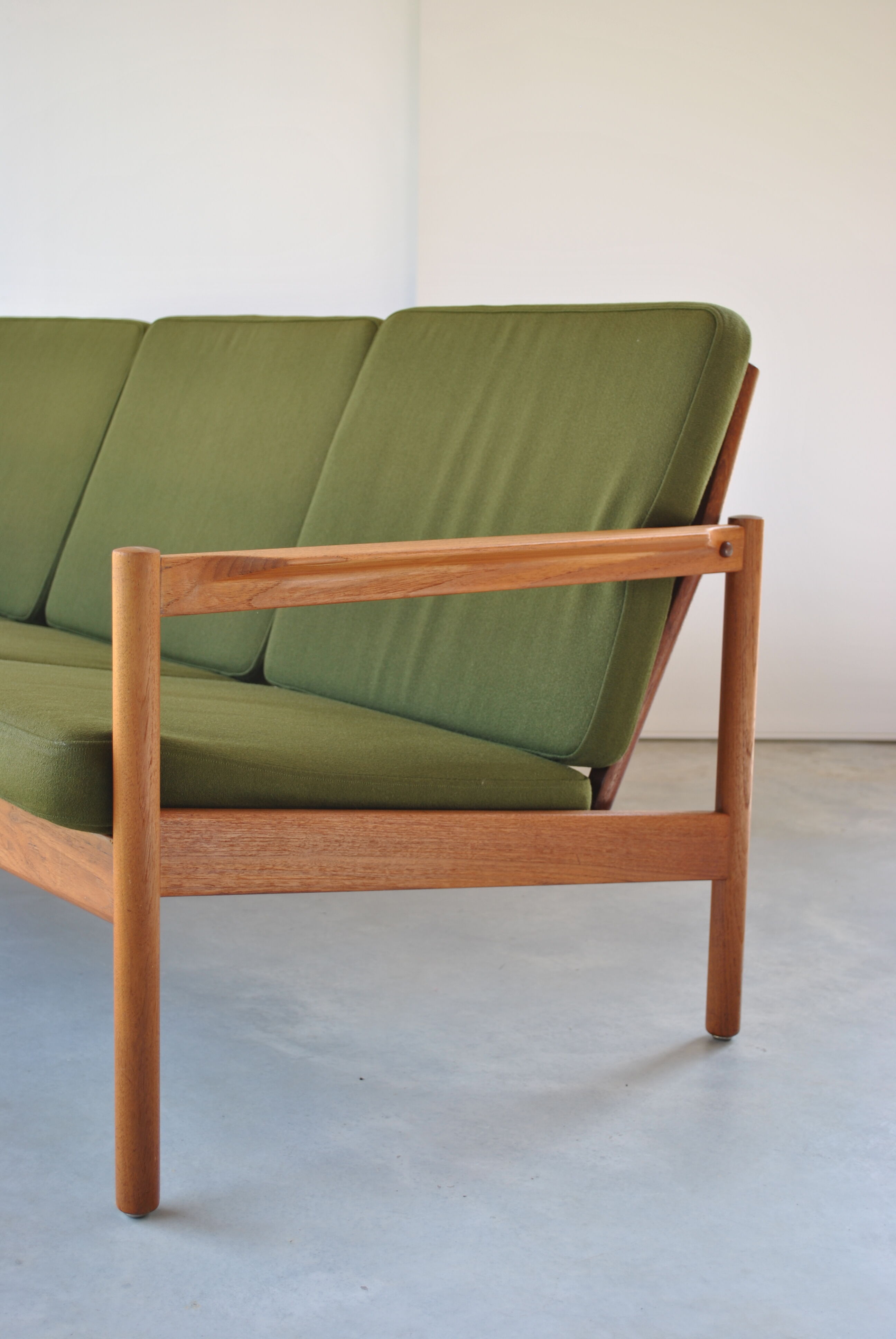 Danish sofa by Kai Kristiansen by Magnus Olesen for Domus Danica year 60