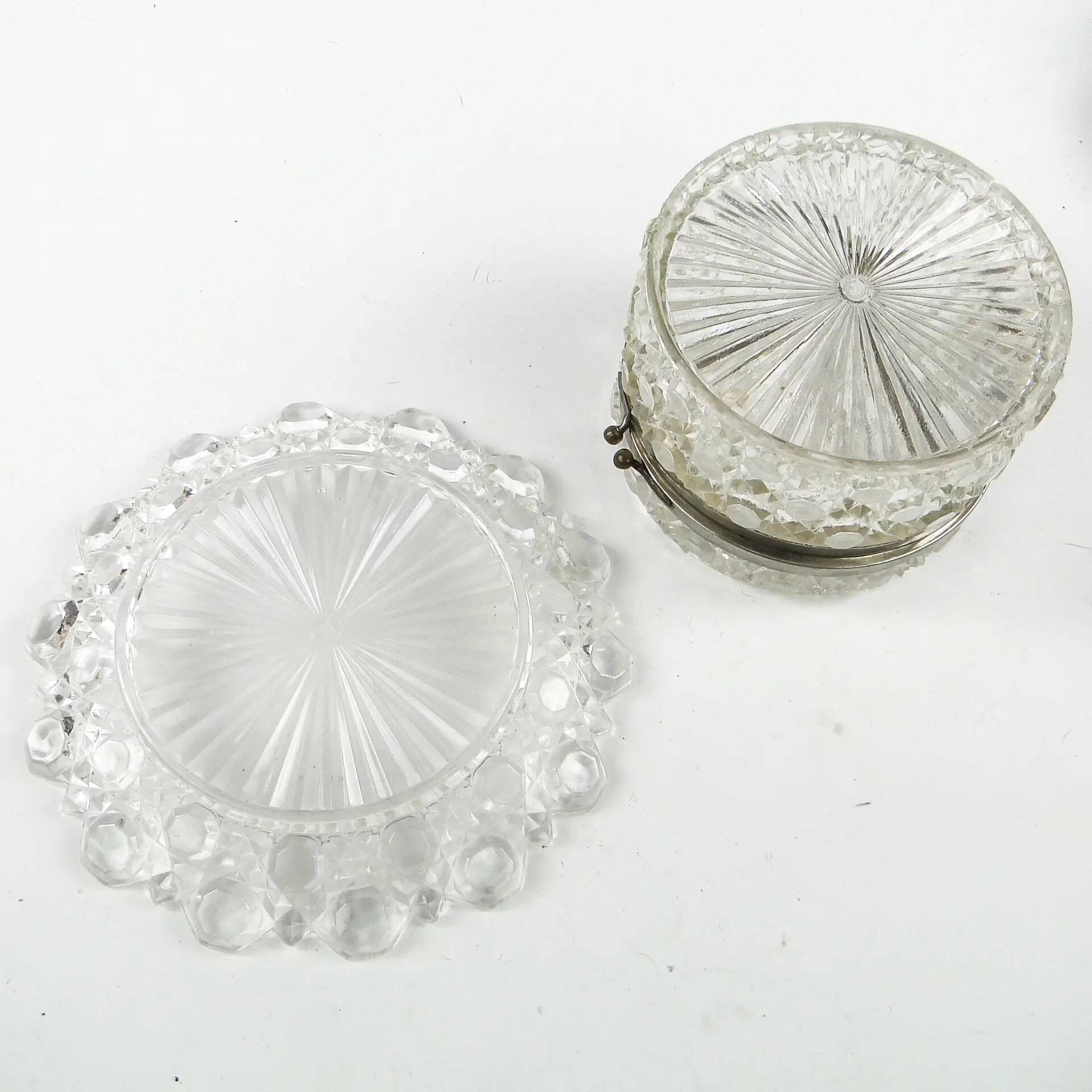 Art Deco bonbonniere, glass, HSG Ząbkowice, Poland, 1930s