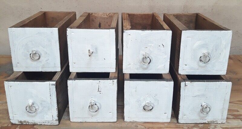 Lot de 8 tiroirs d'atelier avec poignées en bronze