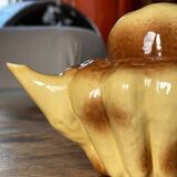 Brioche teapot