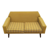 Canapé rétro jaune des 70s