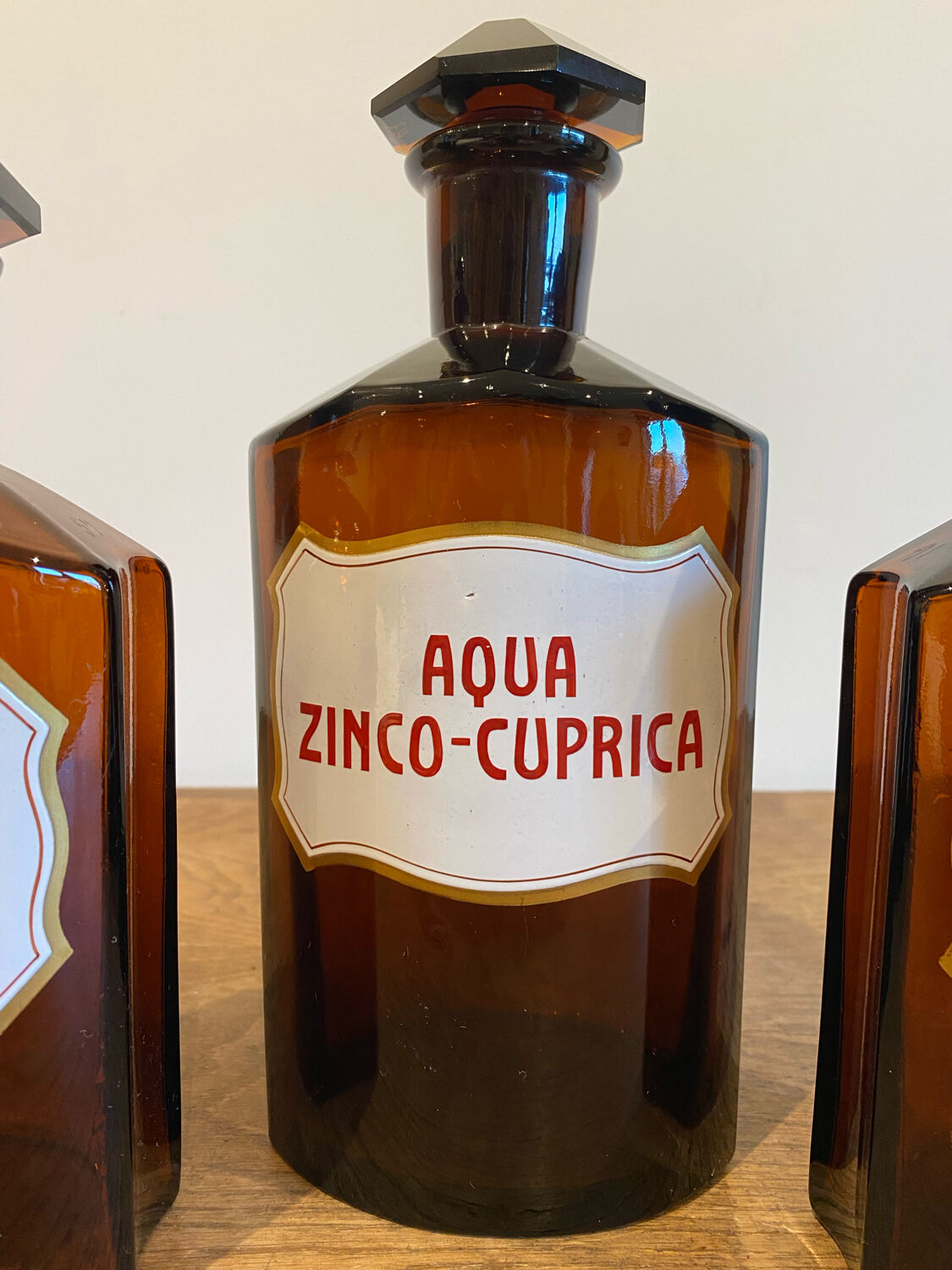 Set of 7 apothecary bottles