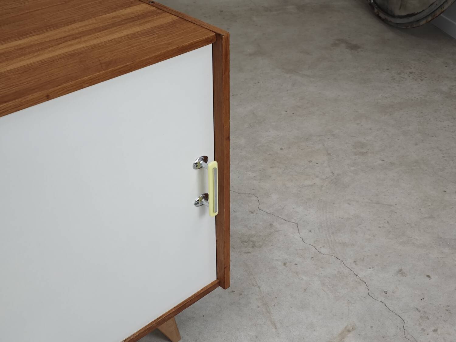 U-452 Green and White Sideboard by Jiri Jiroutek for Interier Praha 1960