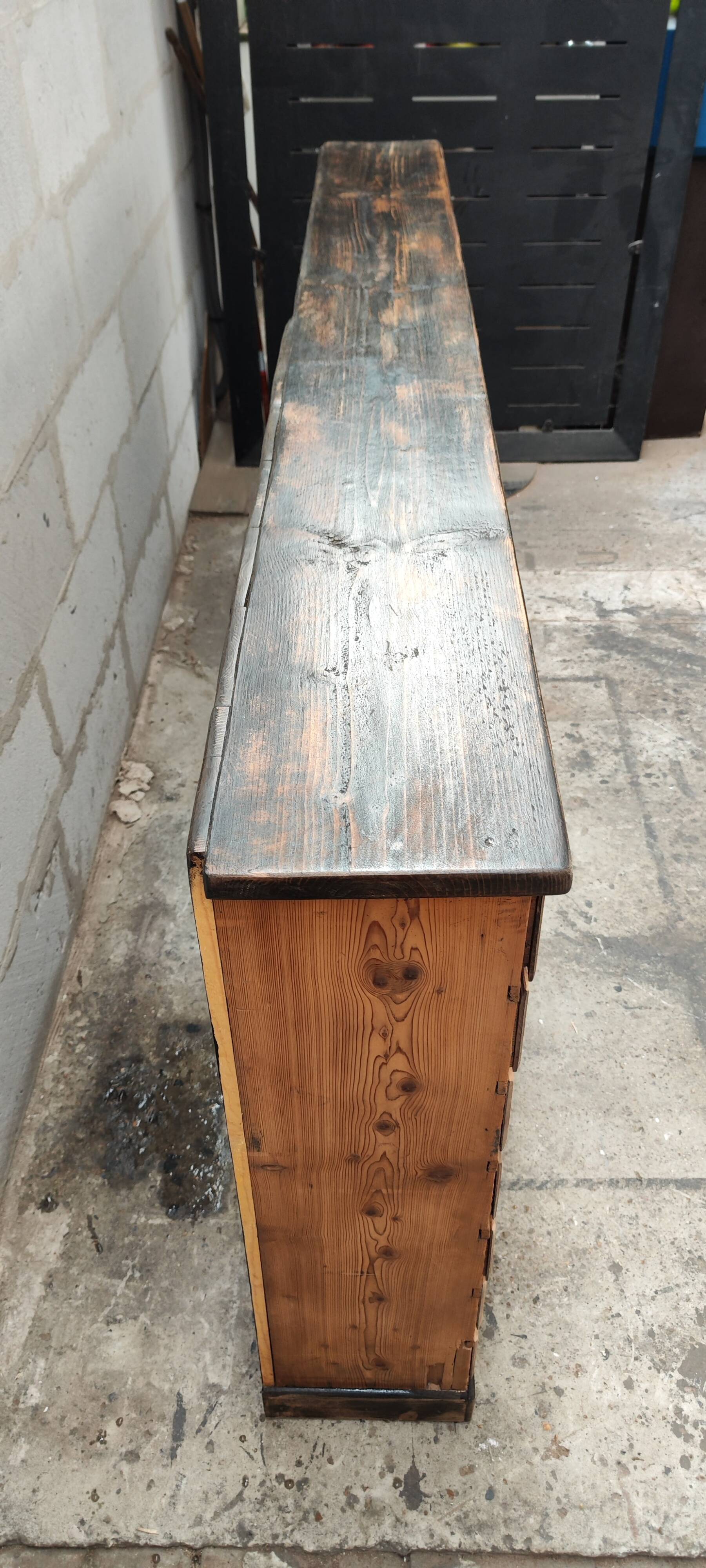 Drawer cabinet for trades, haberdashery cabinet