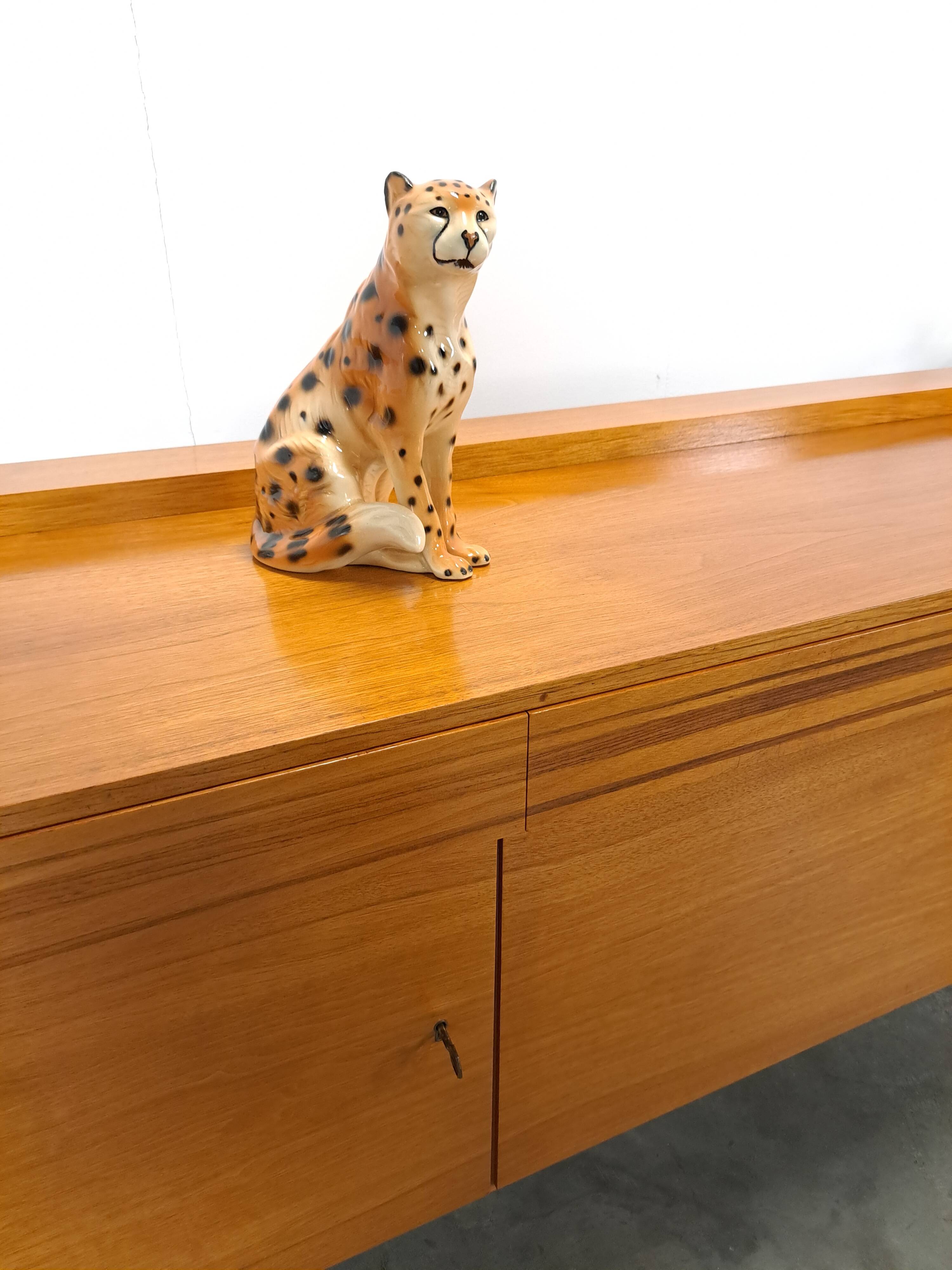 Design Musterring Möbel dressoir met lades en schuine poten