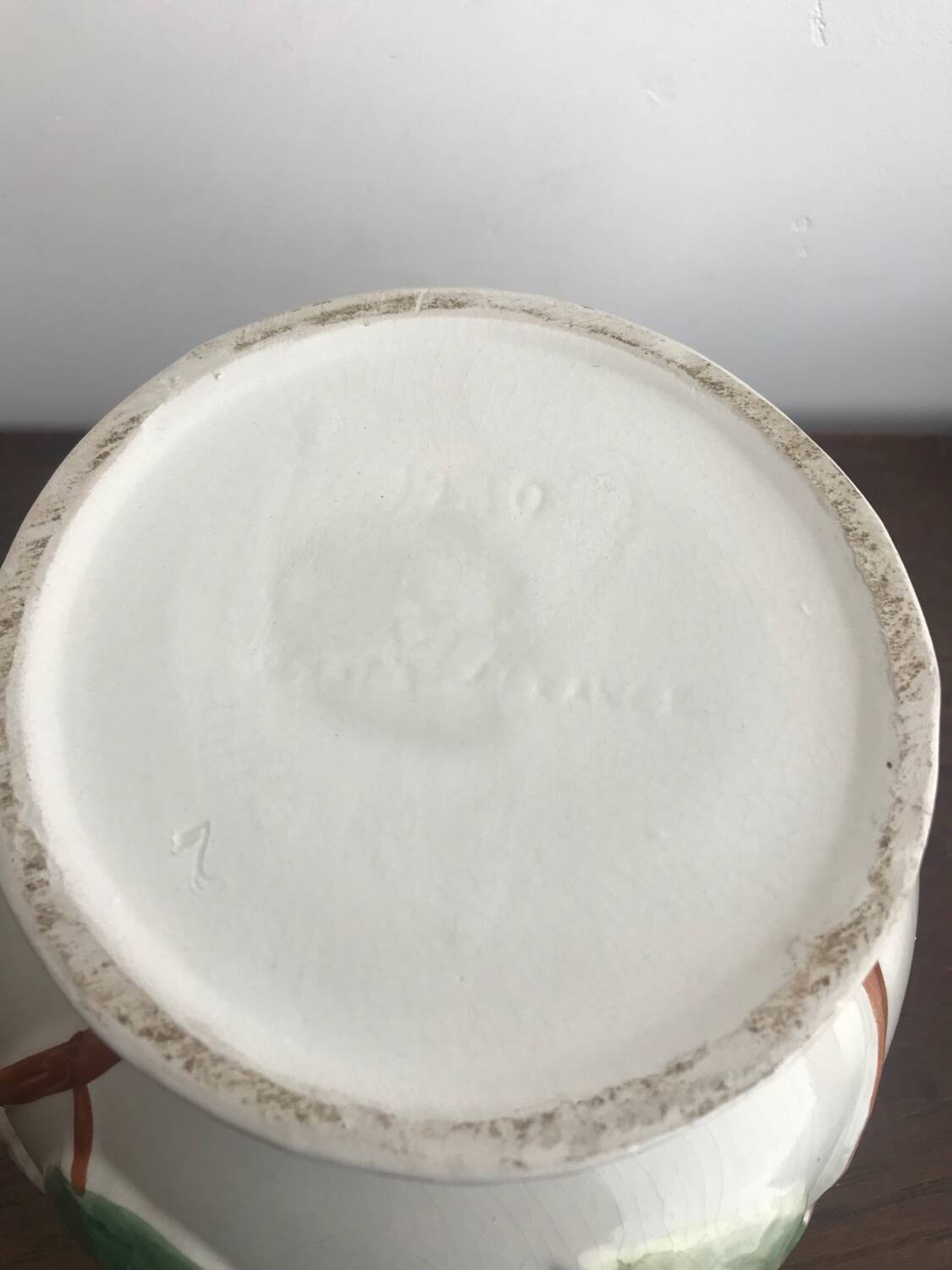 Vintage slip pot with hydrangea pattern