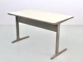 Small Action office desk by George Nelson for Mobilier international