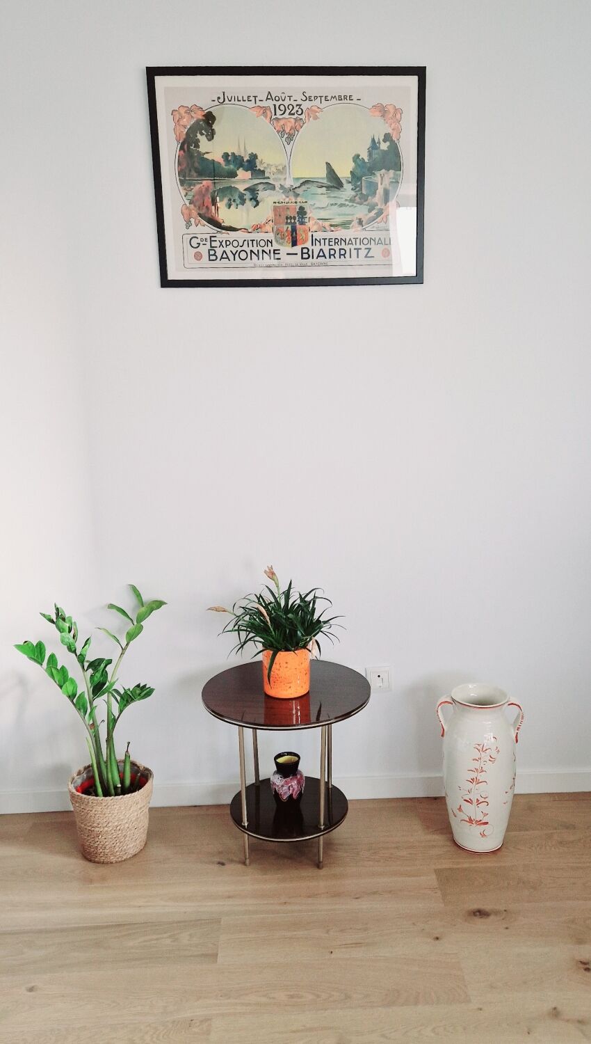 Vintage side table from the 80s