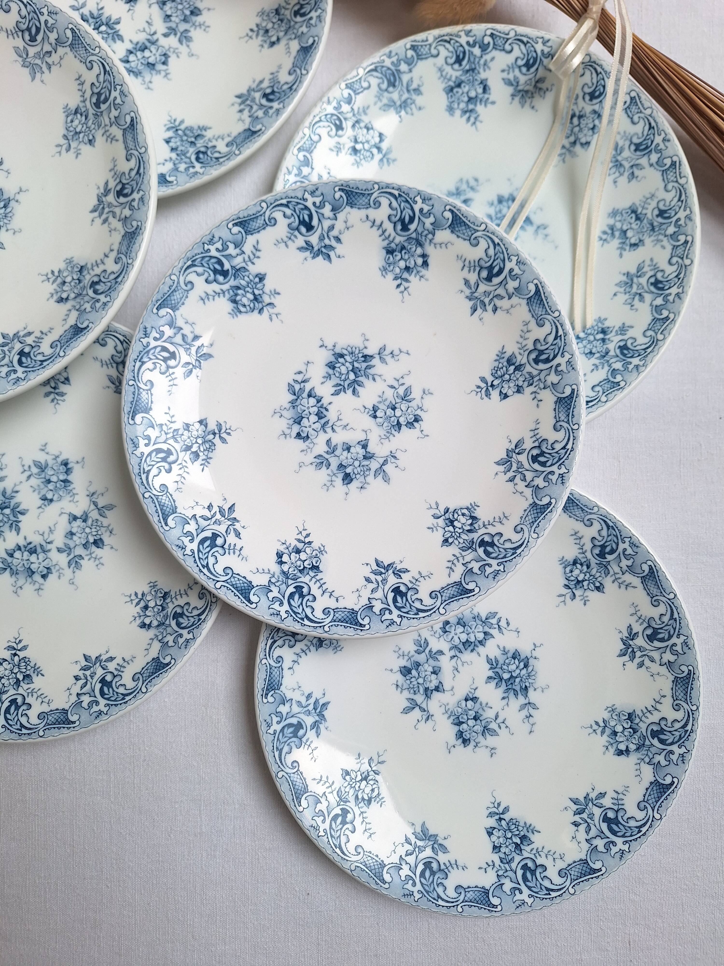 Rivanel blue dessert plates