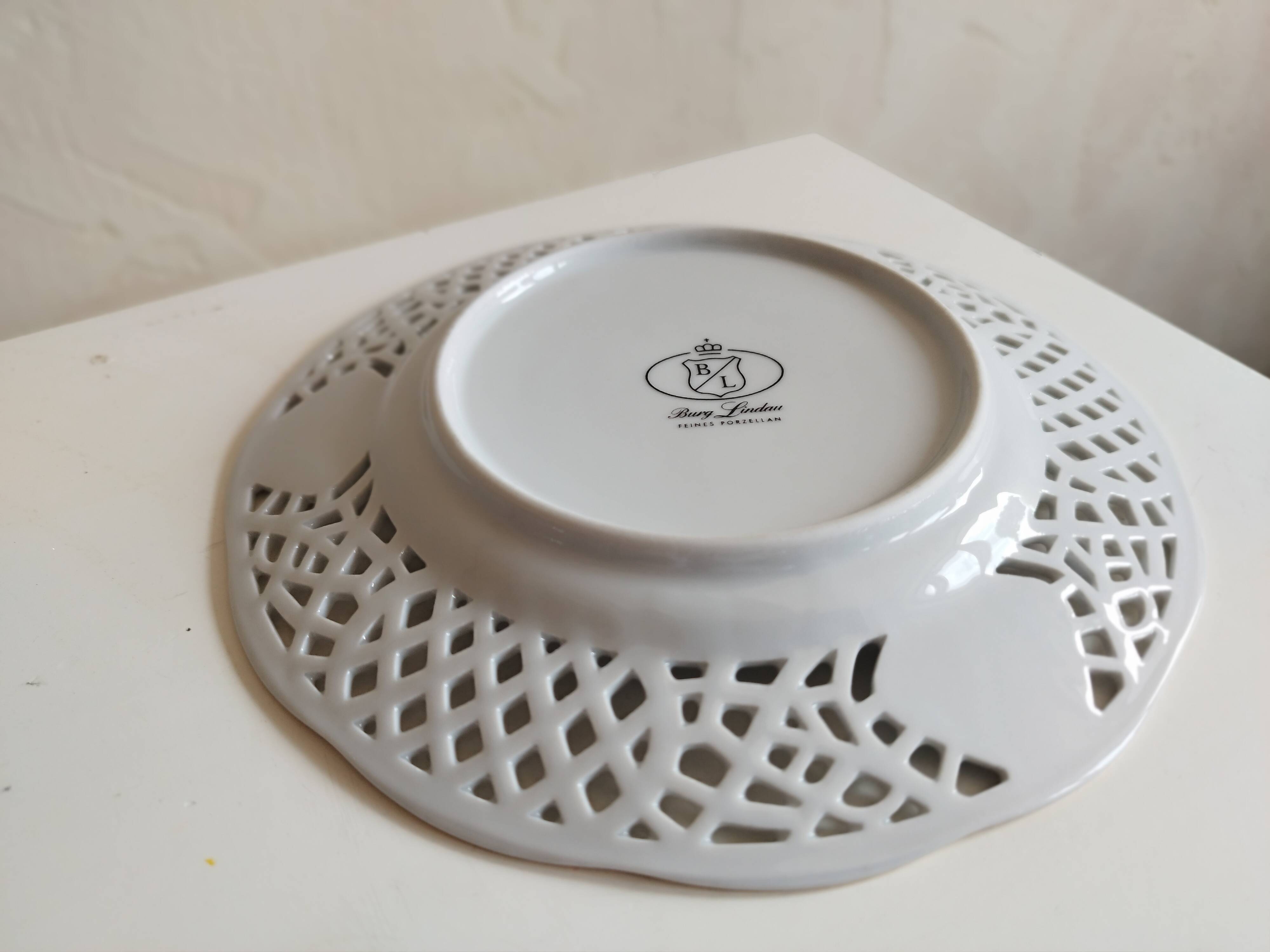 Porcelain cup and cake plate with bird decor