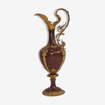 Golden bronze ewer