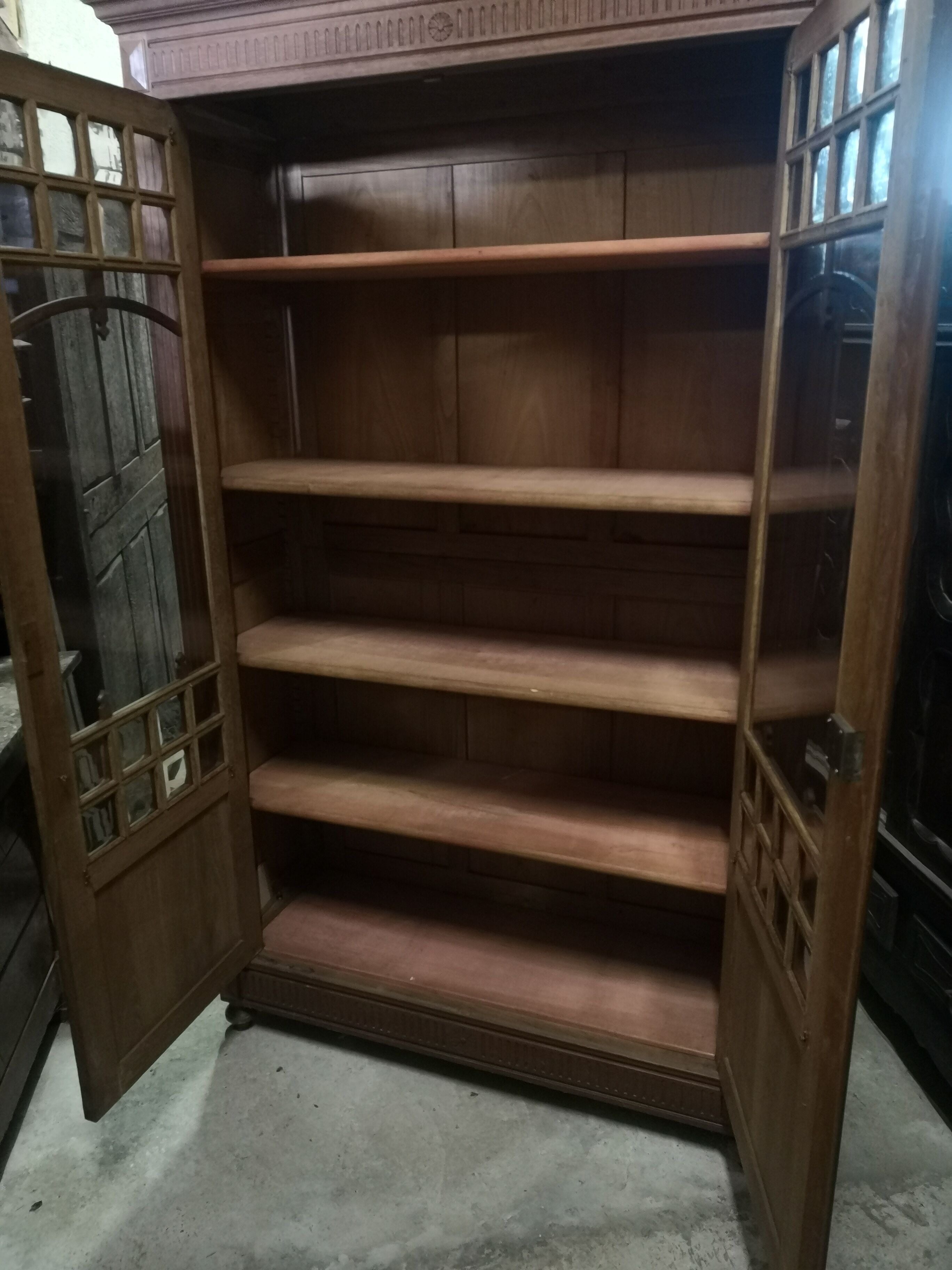 Bibliothèque vitrine années 1930