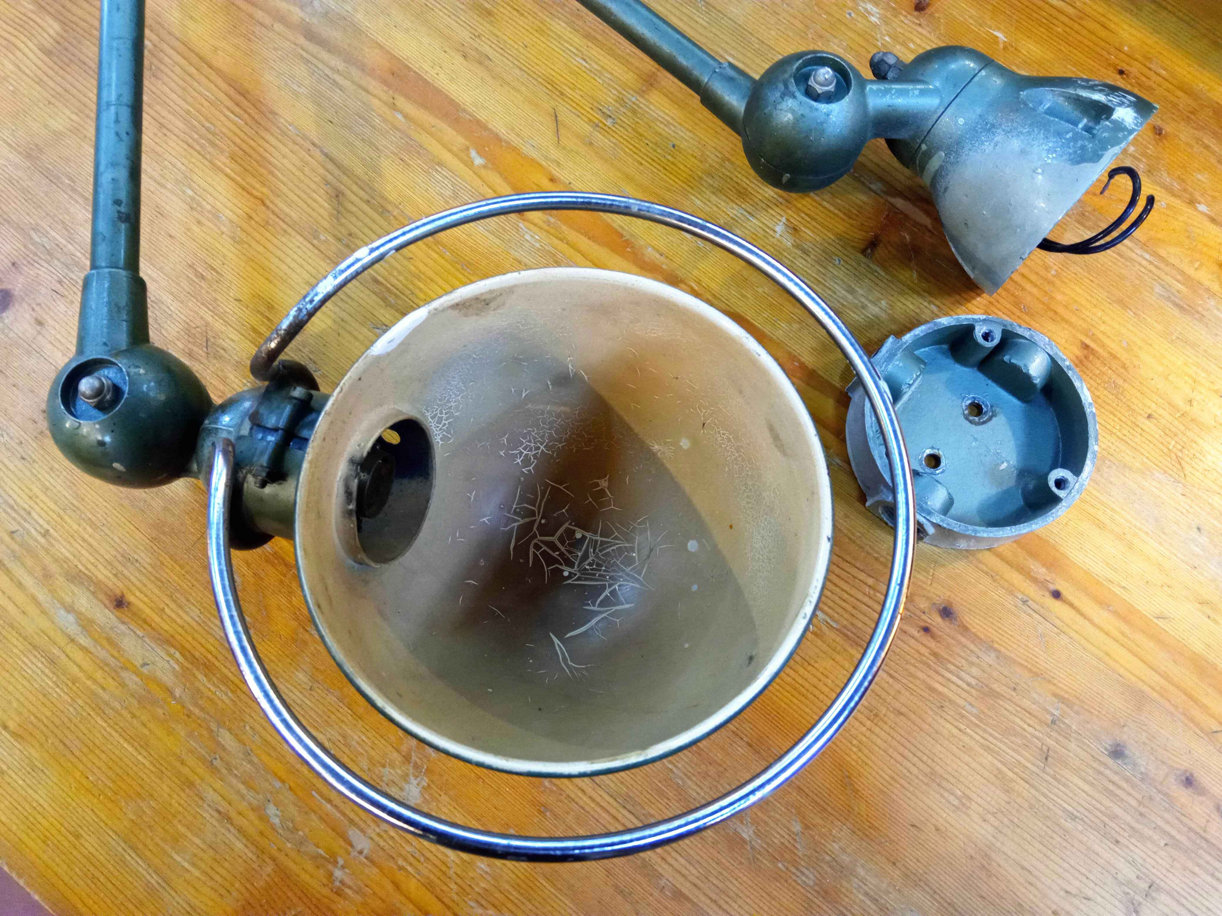 JLD articulated industrial lamp