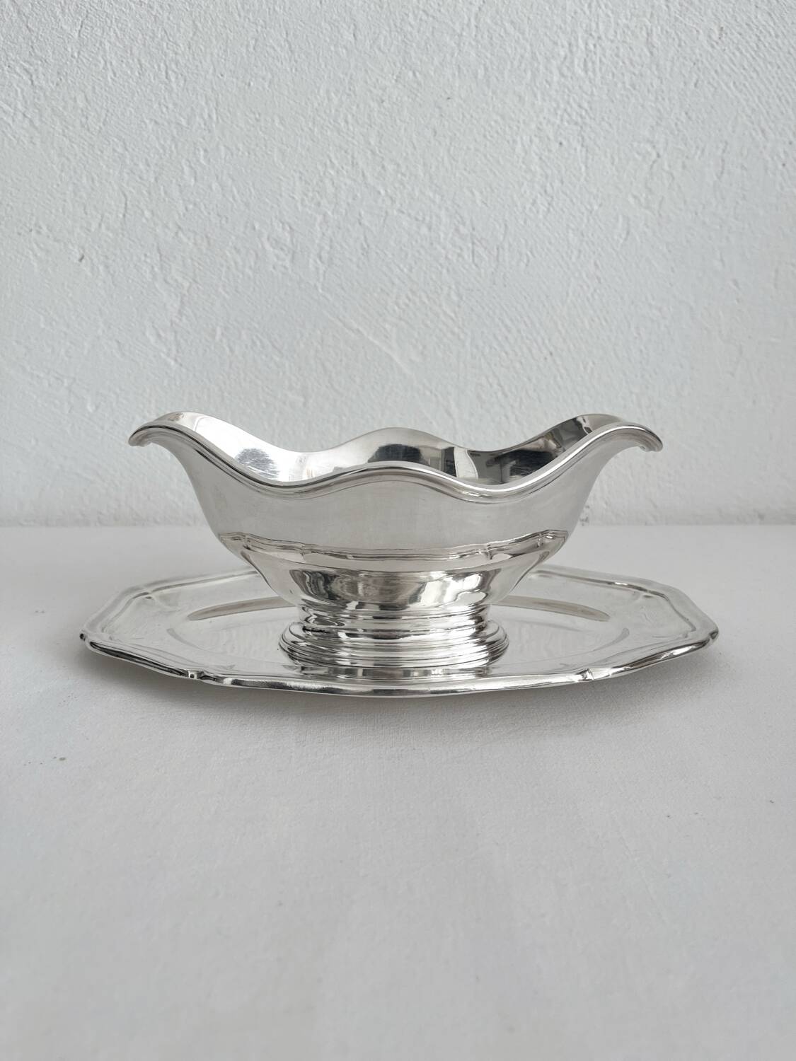 Ercuis silver-plated metal gravy boat
