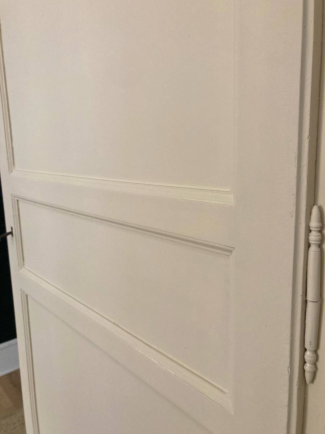 Parisian Bonnetiere wardrobe