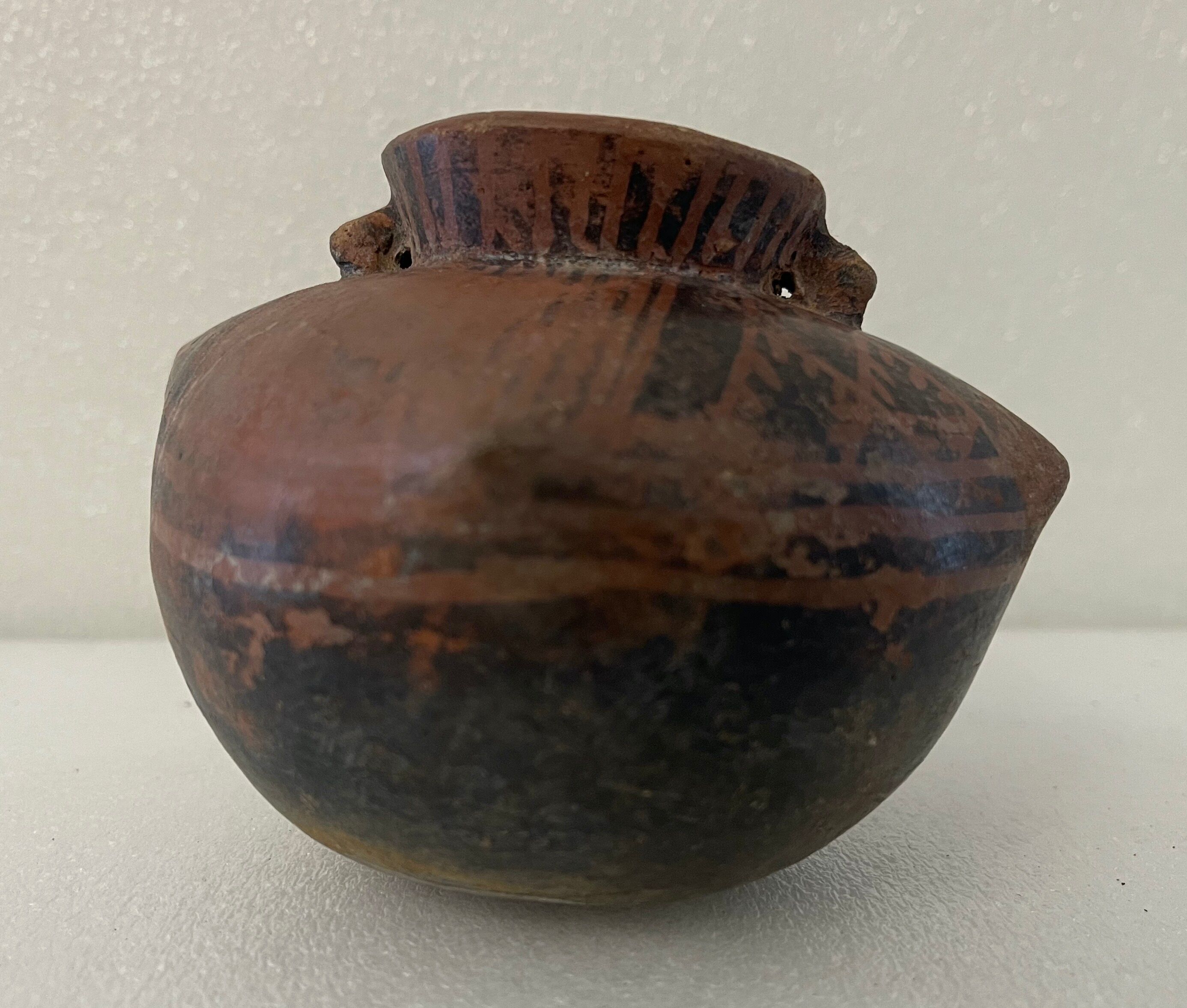 China pot from the Neolithic period Majiayao culture (-3300-2200 BC.C)