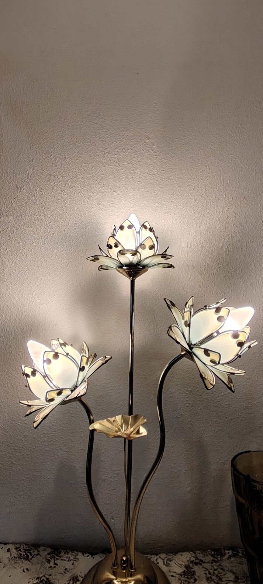Lampe lotus 1980