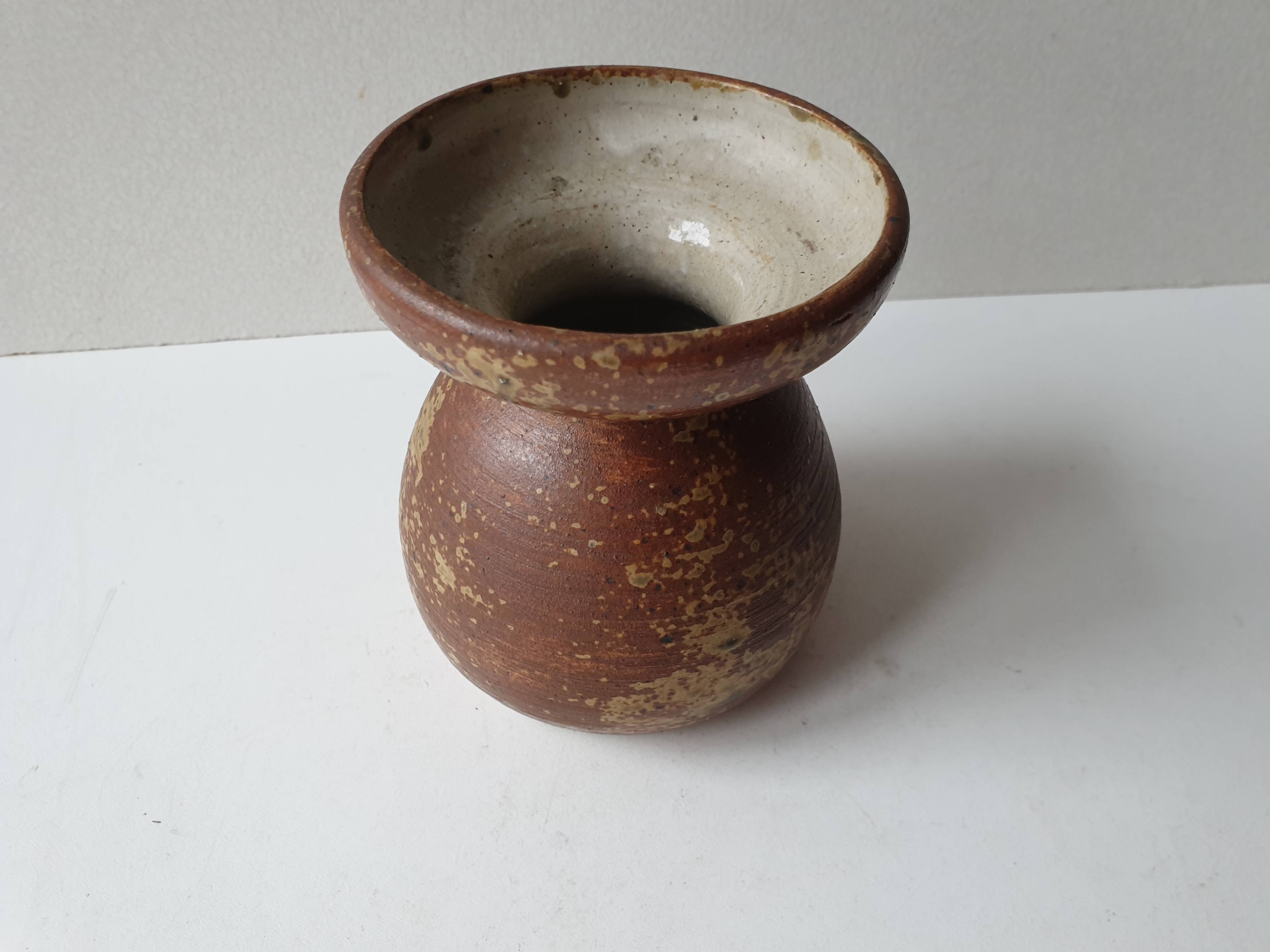 Pyrite stoneware ceramic vase, diabolo shape, signed Monogram Phi